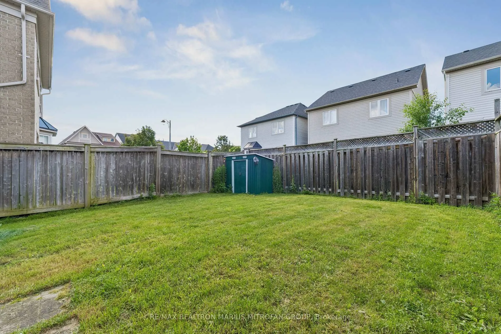 Photo 39 of 1962 Secretariat Place, Oshawa, Windfields — HOMEH