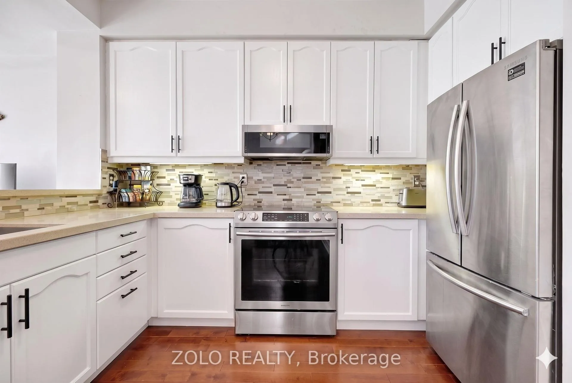 Photo 10 of 87 Nottingham Drive, Richmond Hill, Westbrook — HOMEH