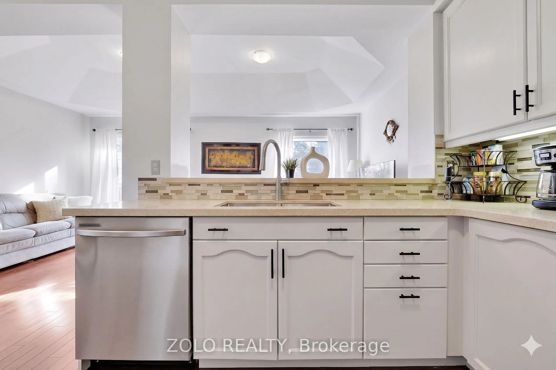 Photo 11 of 87 Nottingham Drive, Richmond Hill, Westbrook — HOMEH