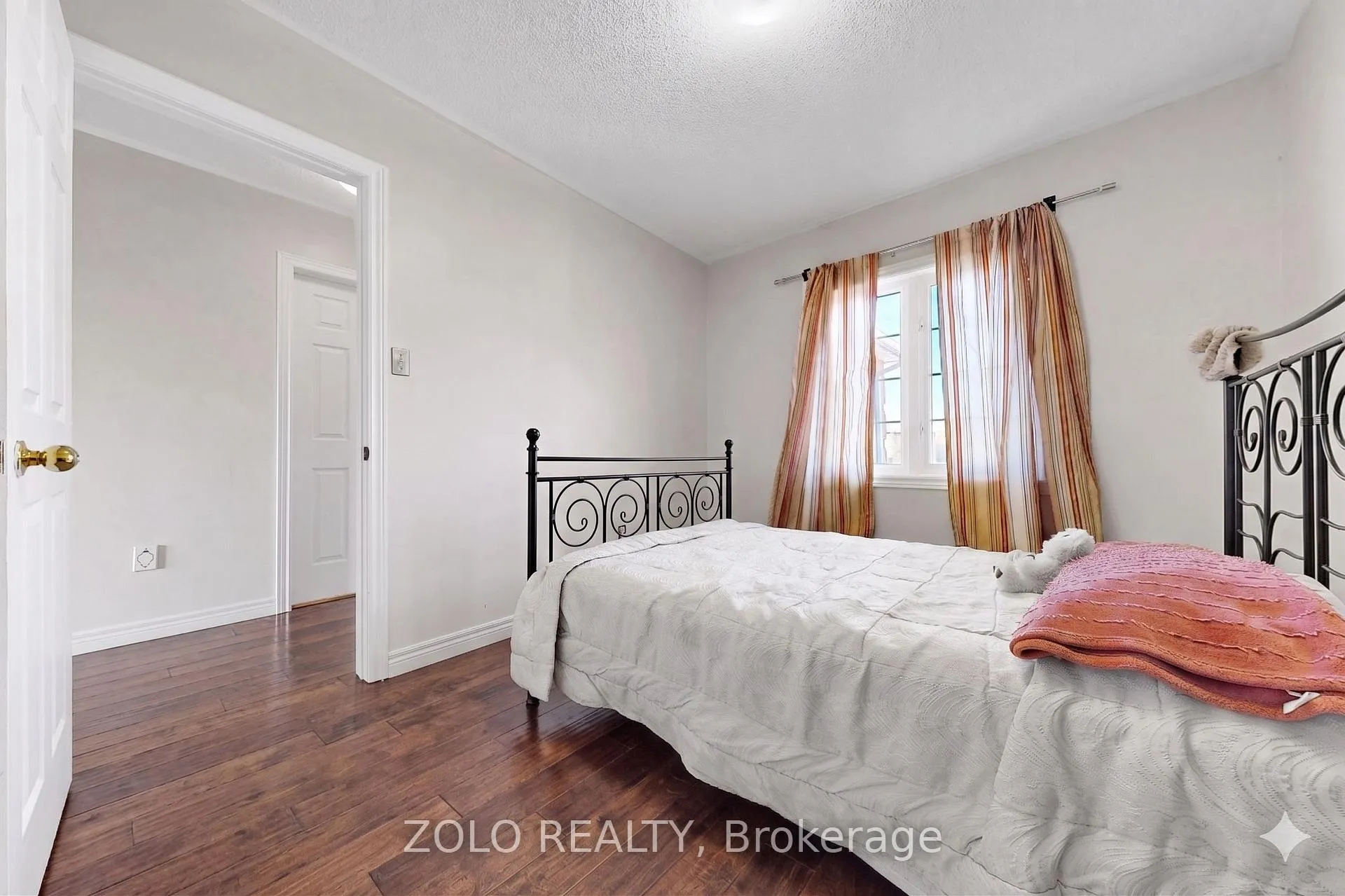 Photo 29 of 87 Nottingham Drive, Richmond Hill, Westbrook — HOMEH