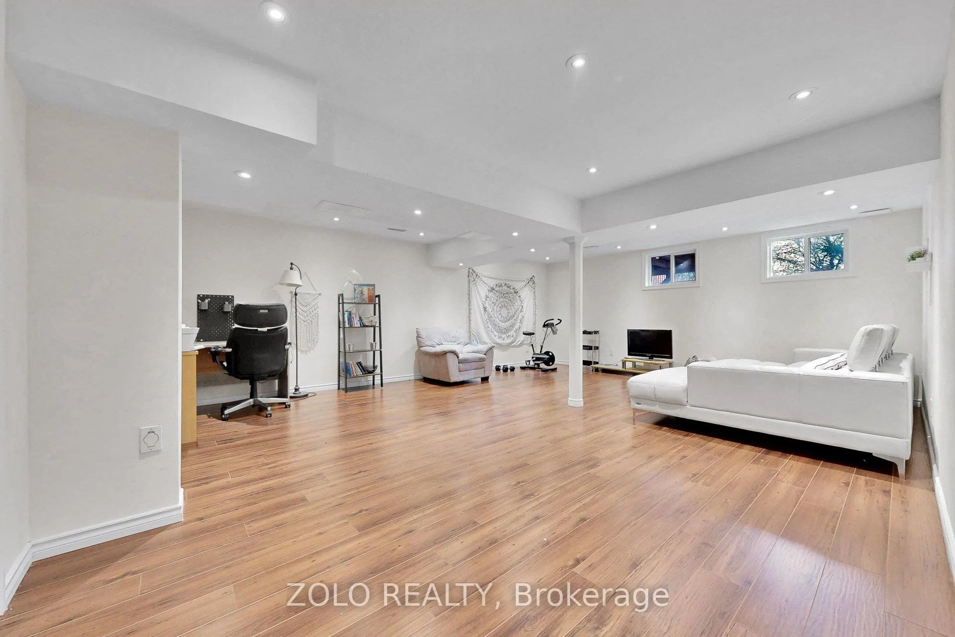 Photo 36 of 87 Nottingham Drive, Richmond Hill, Westbrook — HOMEH