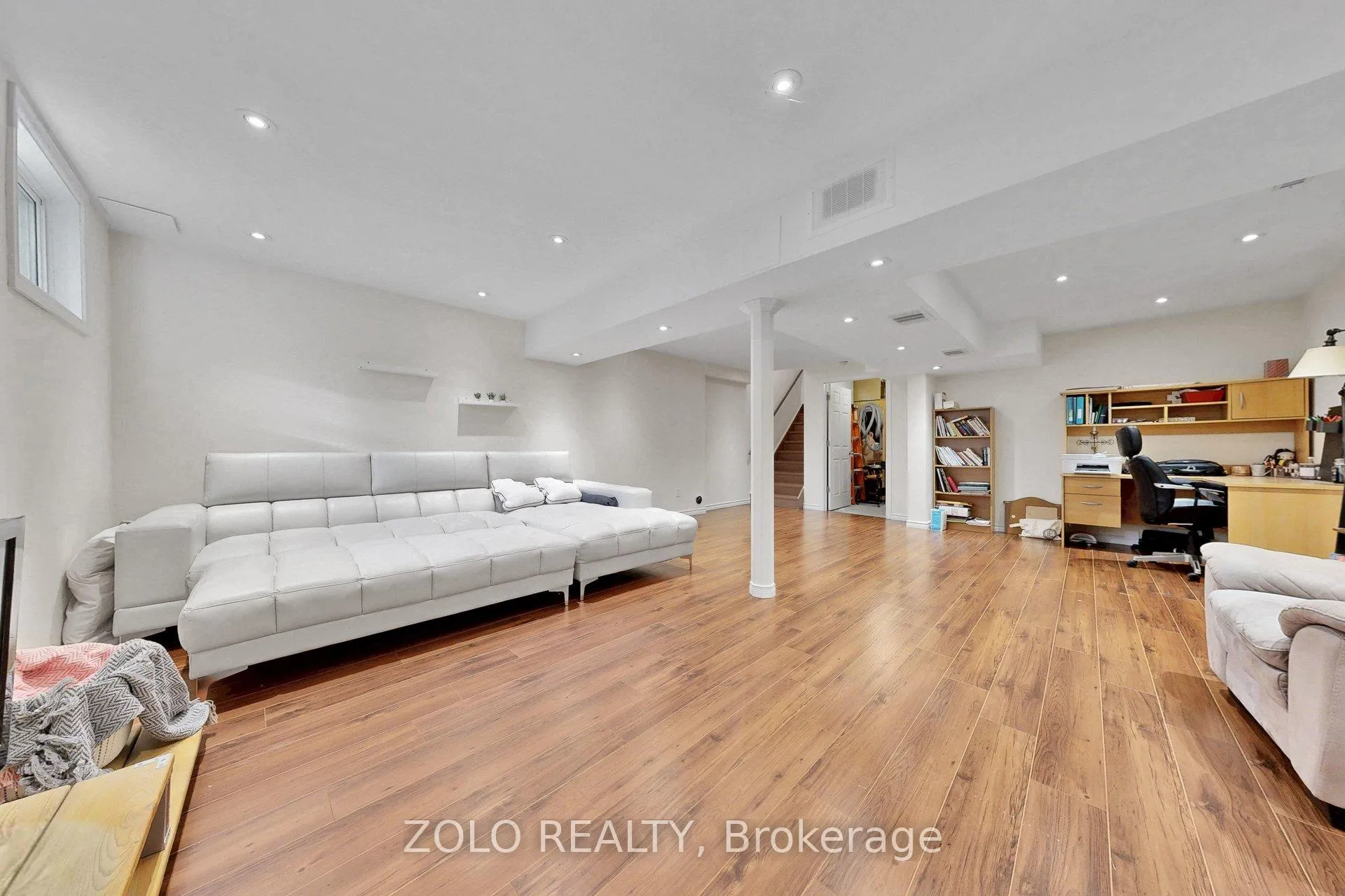 Photo 38 of 87 Nottingham Drive, Richmond Hill, Westbrook — HOMEH