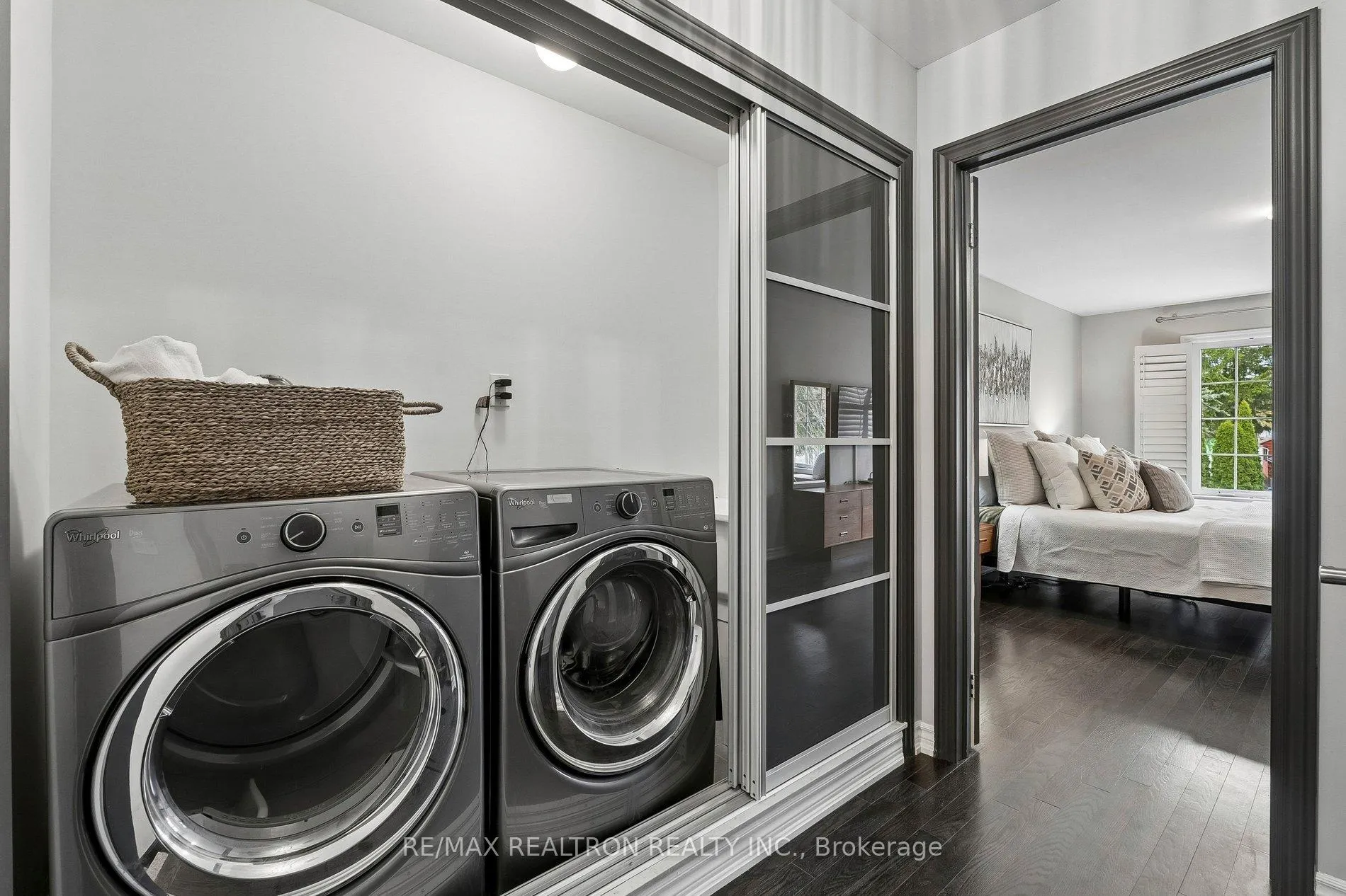 Photo 33 of 216 Appleton Court, Newmarket, Central Newmarket — HOMEH