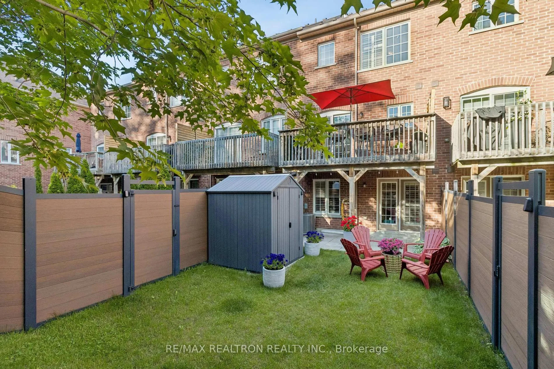 Photo 39 of 216 Appleton Court, Newmarket, Central Newmarket — HOMEH