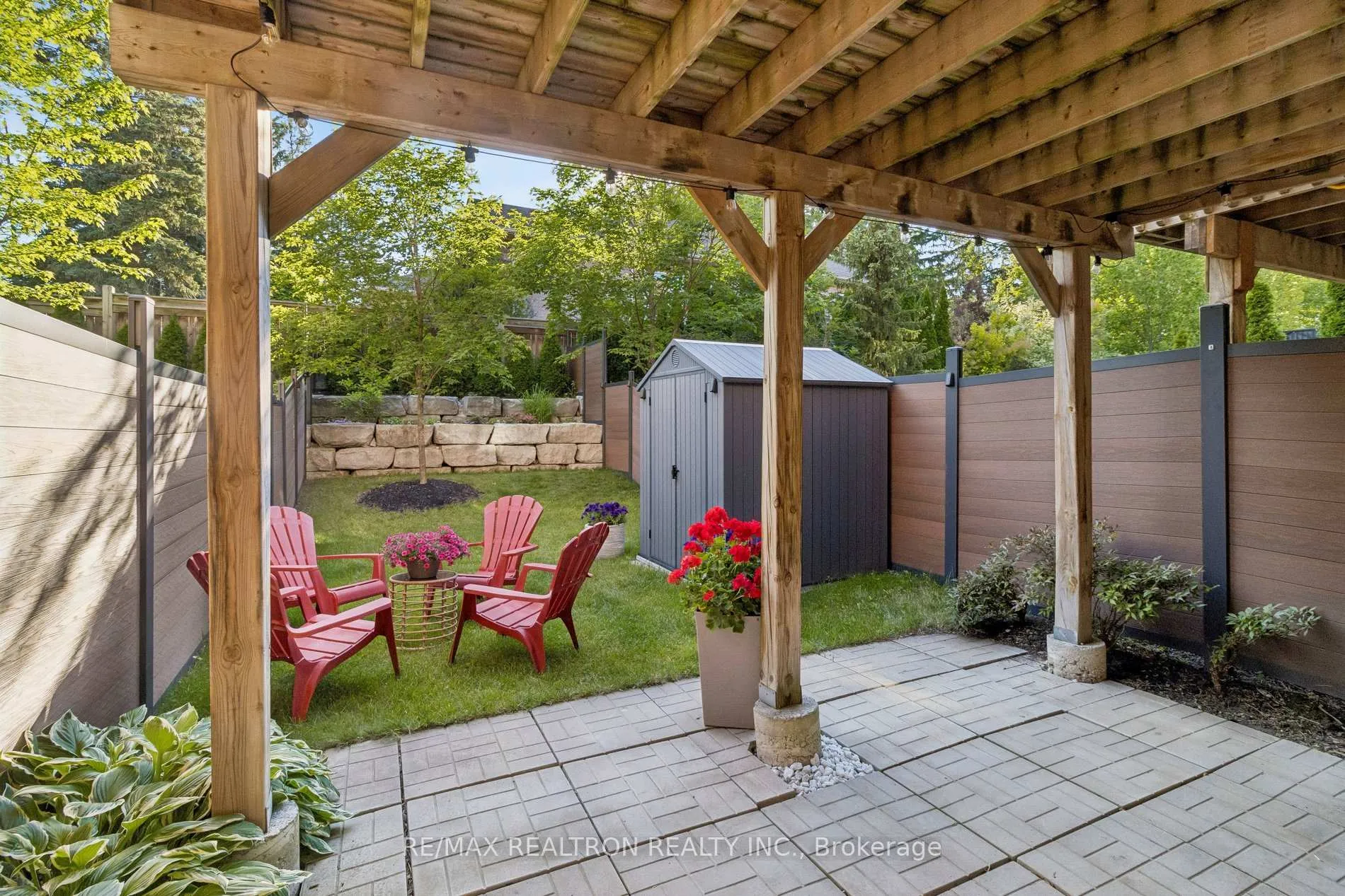 Photo 40 of 216 Appleton Court, Newmarket, Central Newmarket — HOMEH