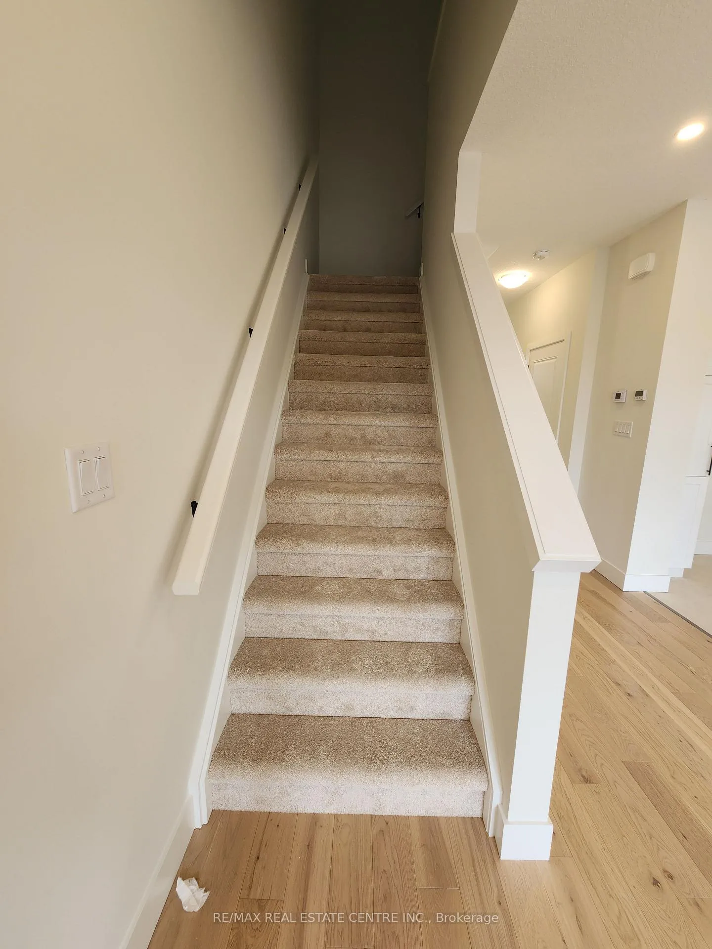 Photo 24 of Unit 151, 1960 Evans Boulevard, London, South U — HOMEH