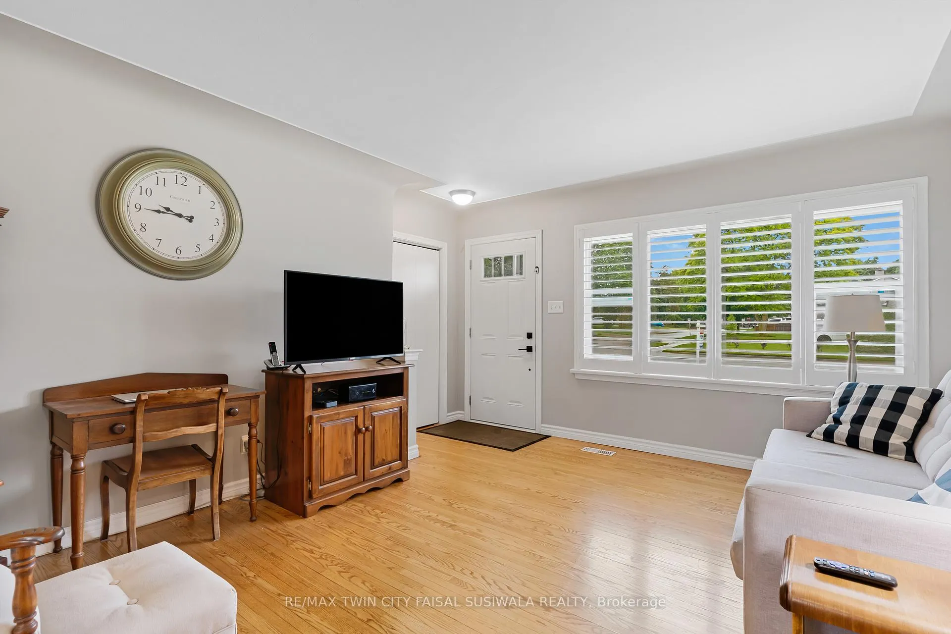 Photo 5 of 1410 Eleanor Avenue, Cambridge, Lang's Farm — HOMEH