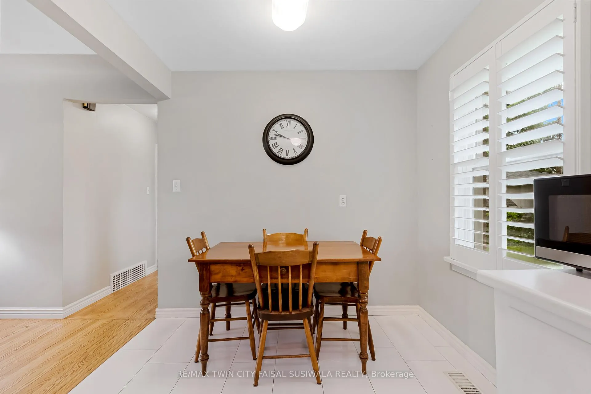 Photo 11 of 1410 Eleanor Avenue, Cambridge, Lang's Farm — HOMEH