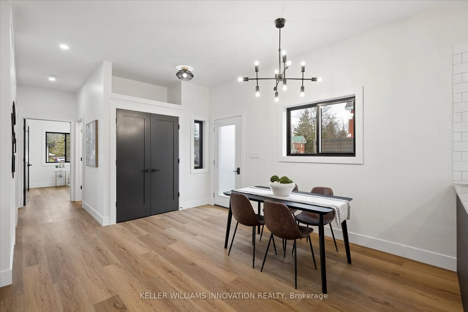 Photo 4 of 215 Winstanley Street, West Perth, Monkton — HOMEH