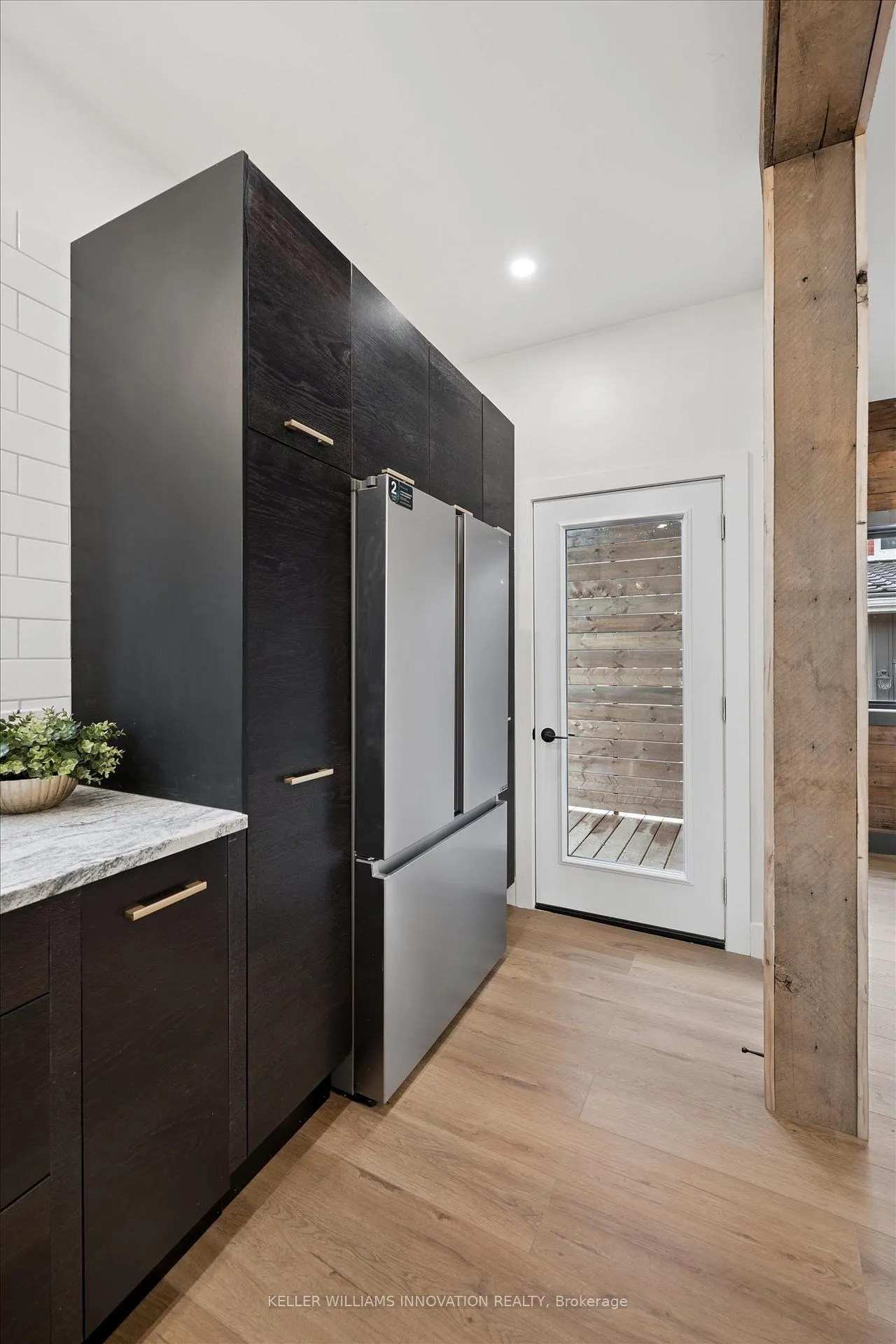 Photo 12 of 215 Winstanley Street, West Perth, Monkton — HOMEH