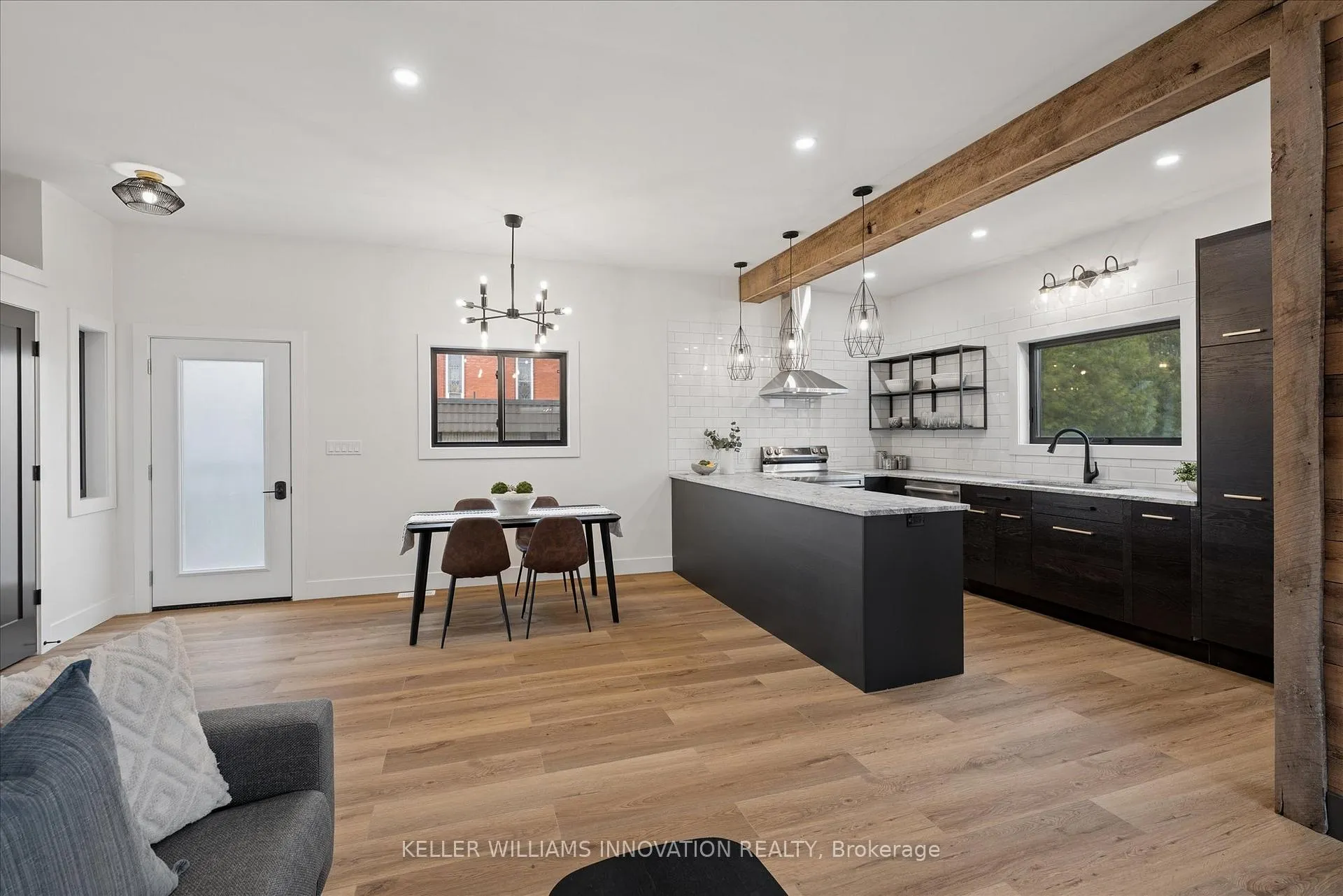 Photo 13 of 215 Winstanley Street, West Perth, Monkton — HOMEH