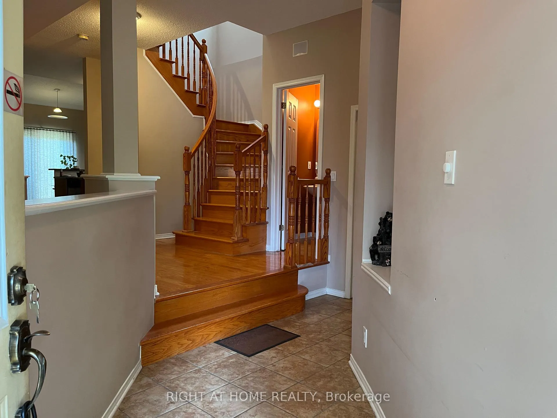 Photo 4 of 270 Deercroft Avenue, Ottawa, Barrhaven - Longfields — HOMEH