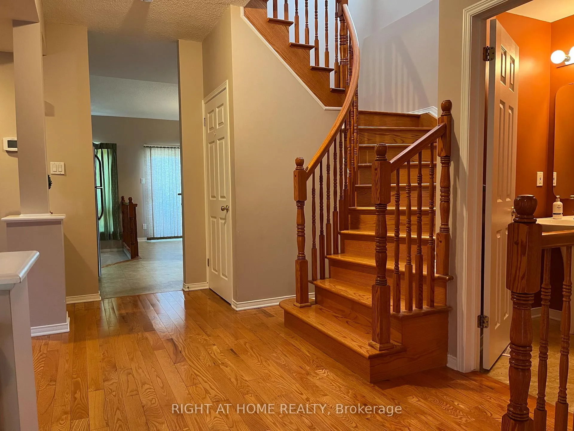 Photo 6 of 270 Deercroft Avenue, Ottawa, Barrhaven - Longfields — HOMEH