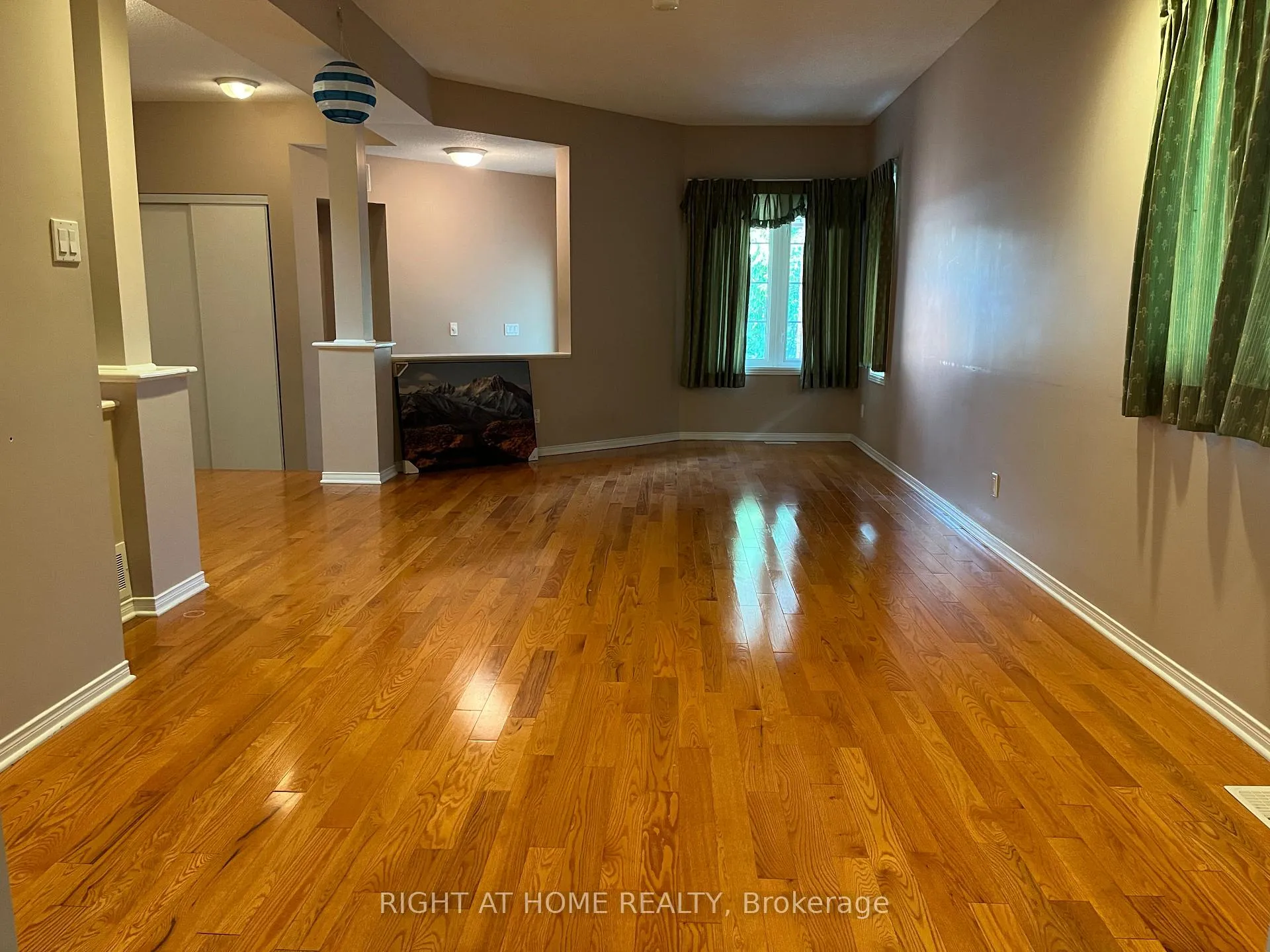 Photo 9 of 270 Deercroft Avenue, Ottawa, Barrhaven - Longfields — HOMEH
