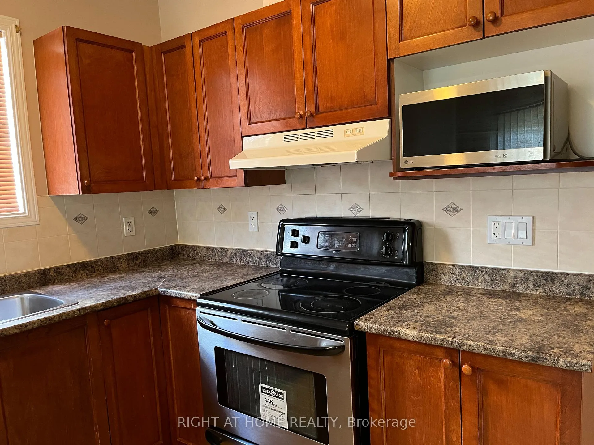 Photo 14 of 270 Deercroft Avenue, Ottawa, Barrhaven - Longfields — HOMEH