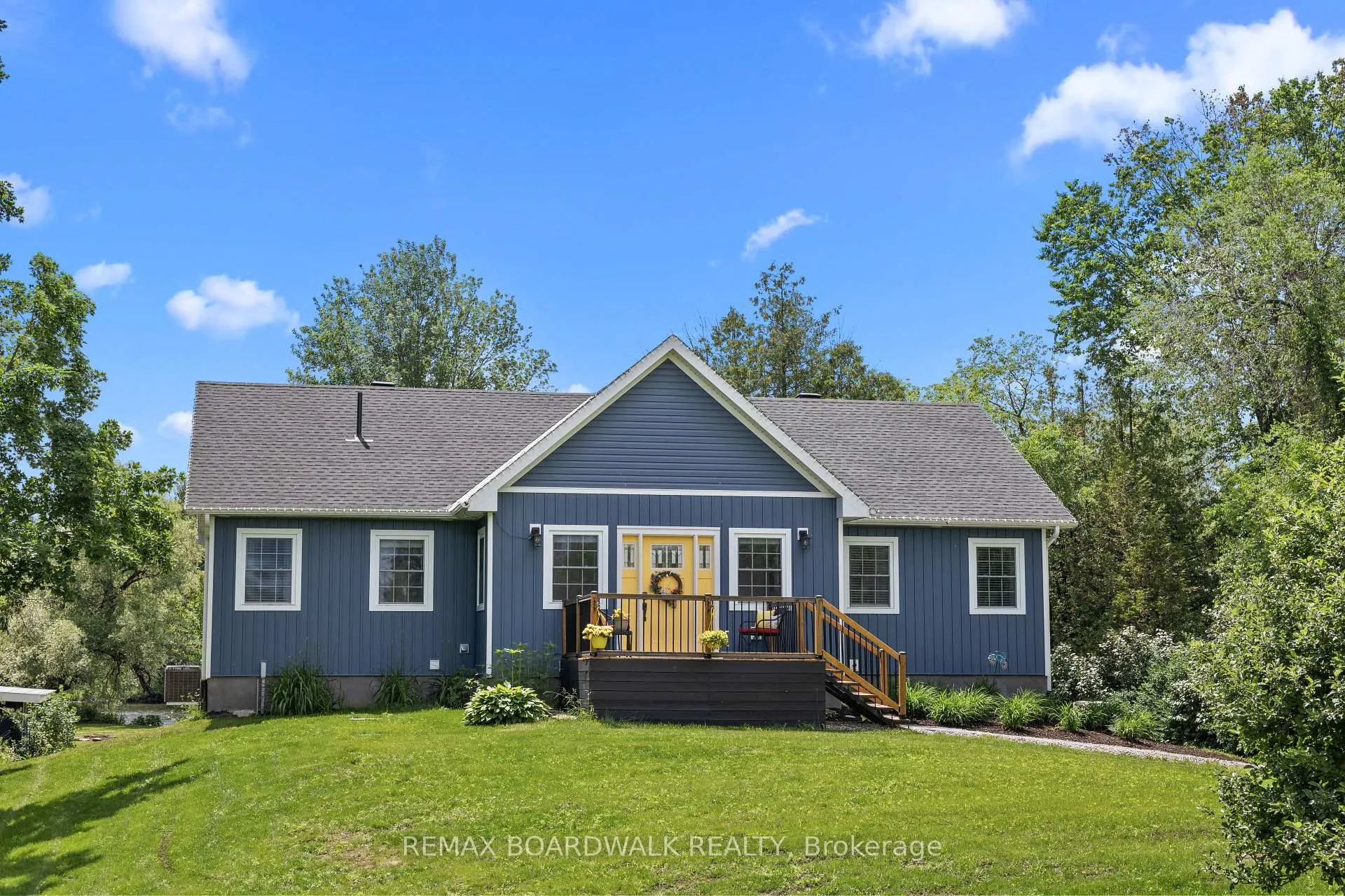 Photo 2 of 271 Patty Place, Beckwith, Beckwith Twp — HOMEH