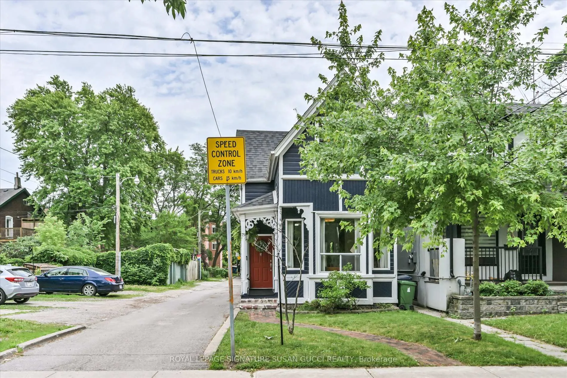 Photo 3 of 79 Balfour Avenue, Toronto, East End-Danforth — HOMEH