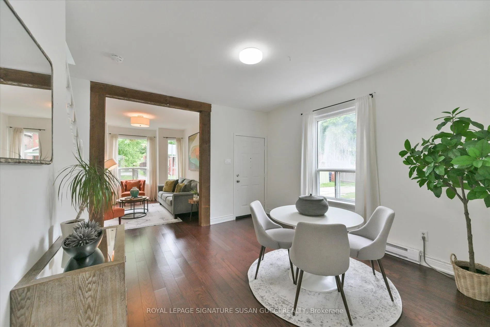 Photo 7 of 79 Balfour Avenue, Toronto, East End-Danforth — HOMEH