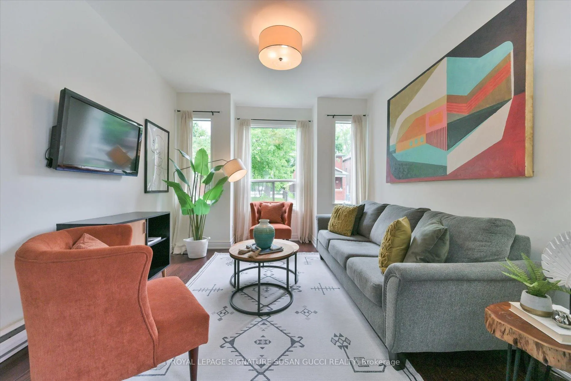 Photo 11 of 79 Balfour Avenue, Toronto, East End-Danforth — HOMEH