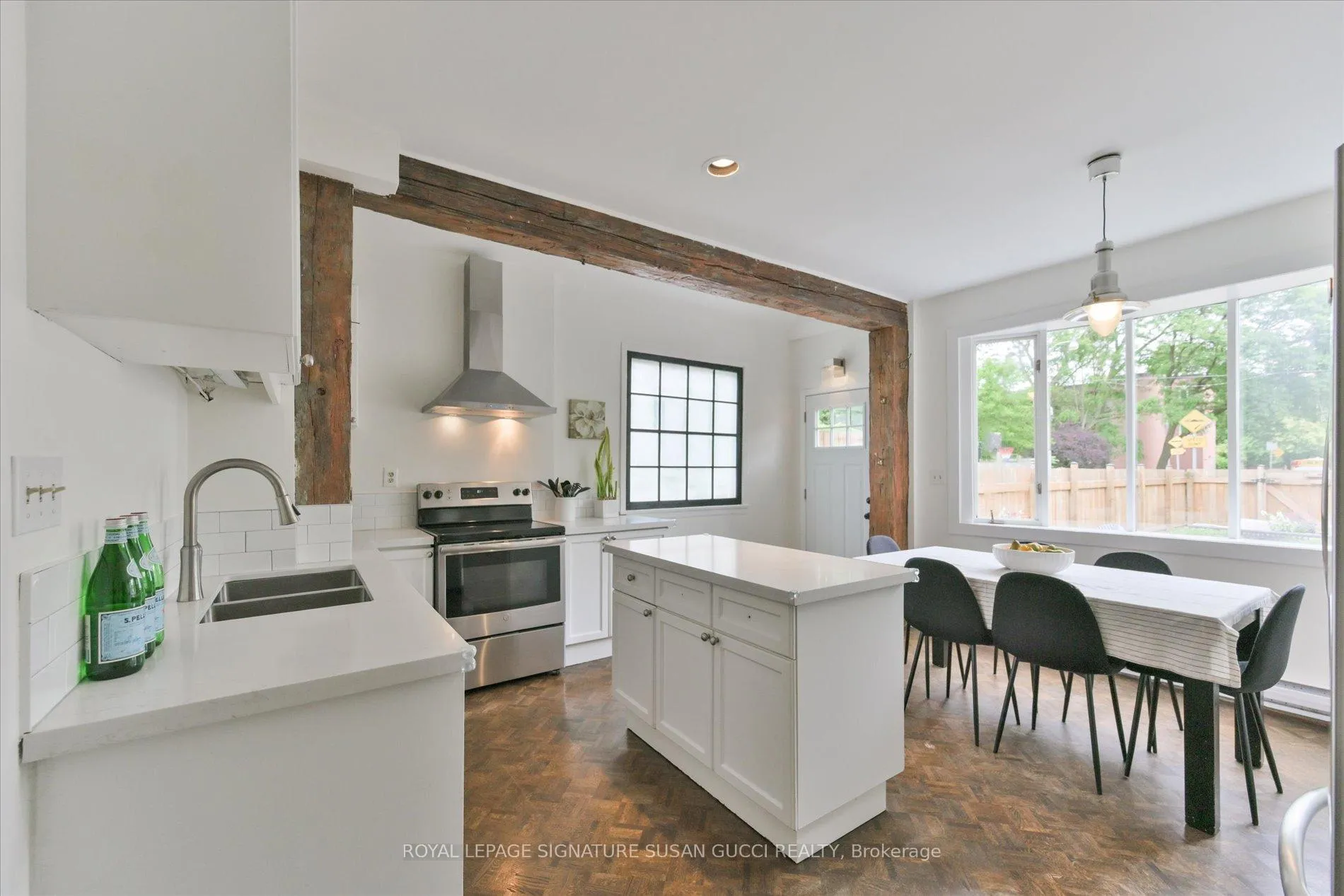 Photo 12 of 79 Balfour Avenue, Toronto, East End-Danforth — HOMEH