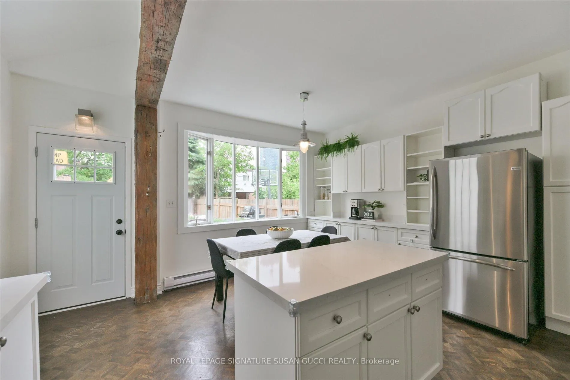 Photo 13 of 79 Balfour Avenue, Toronto, East End-Danforth — HOMEH