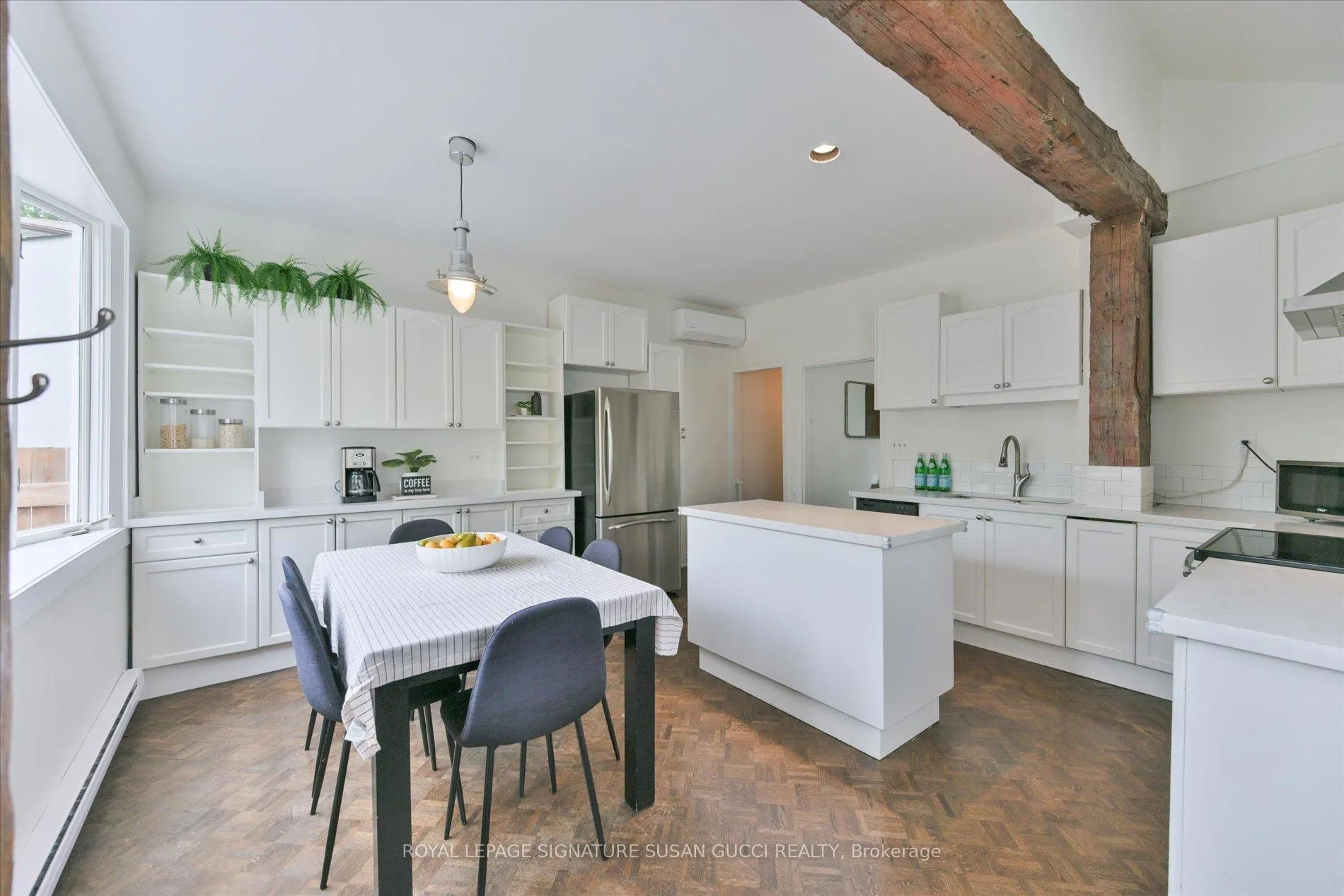 Photo 16 of 79 Balfour Avenue, Toronto, East End-Danforth — HOMEH