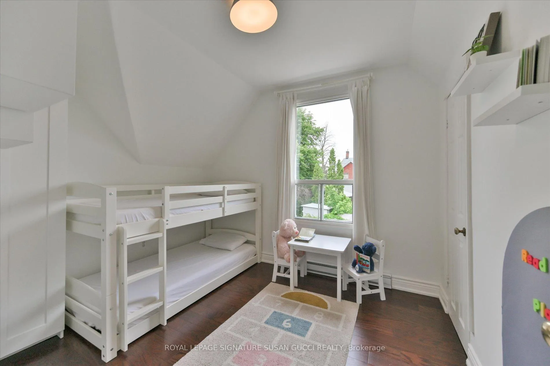 Photo 24 of 79 Balfour Avenue, Toronto, East End-Danforth — HOMEH