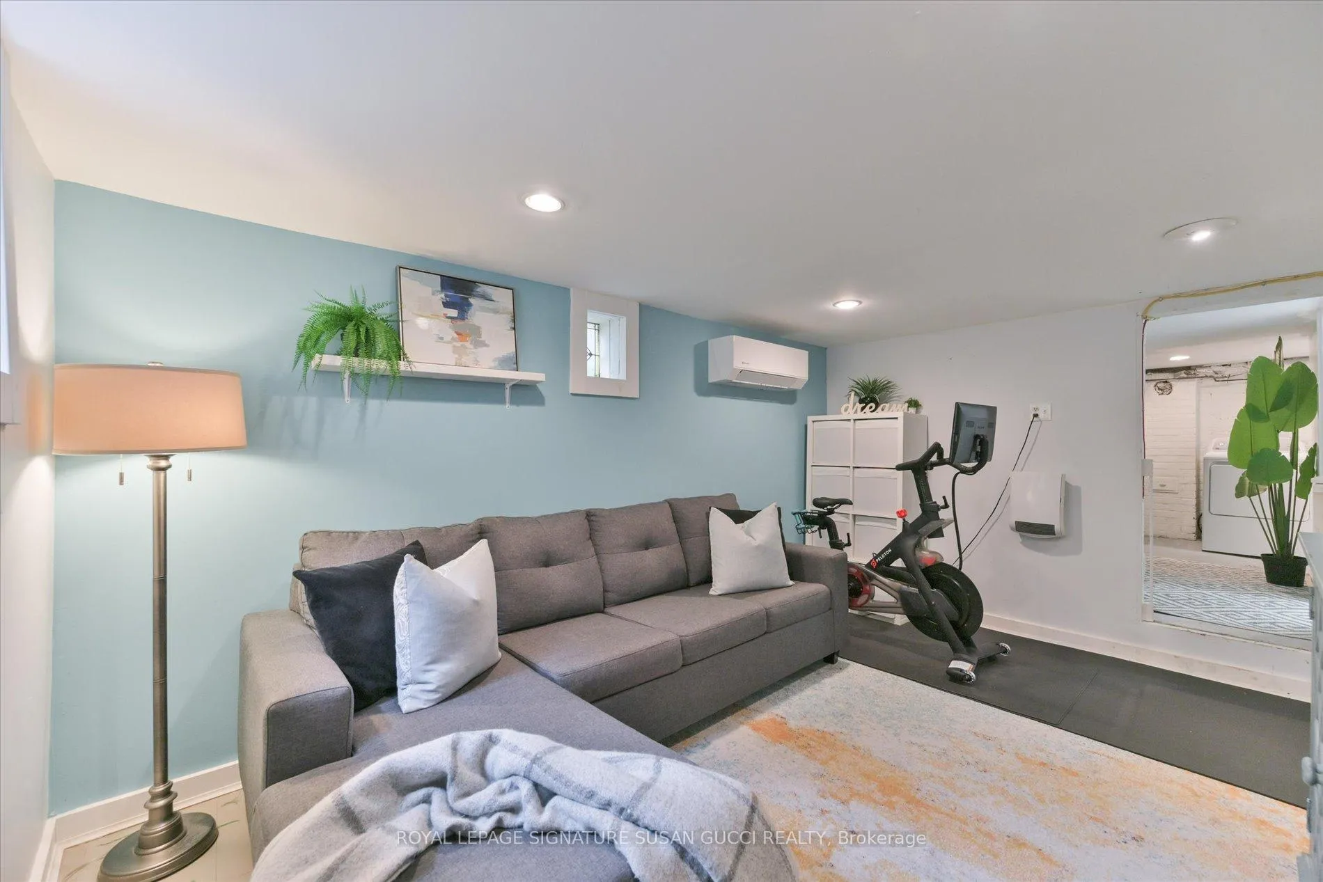 Photo 32 of 79 Balfour Avenue, Toronto, East End-Danforth — HOMEH