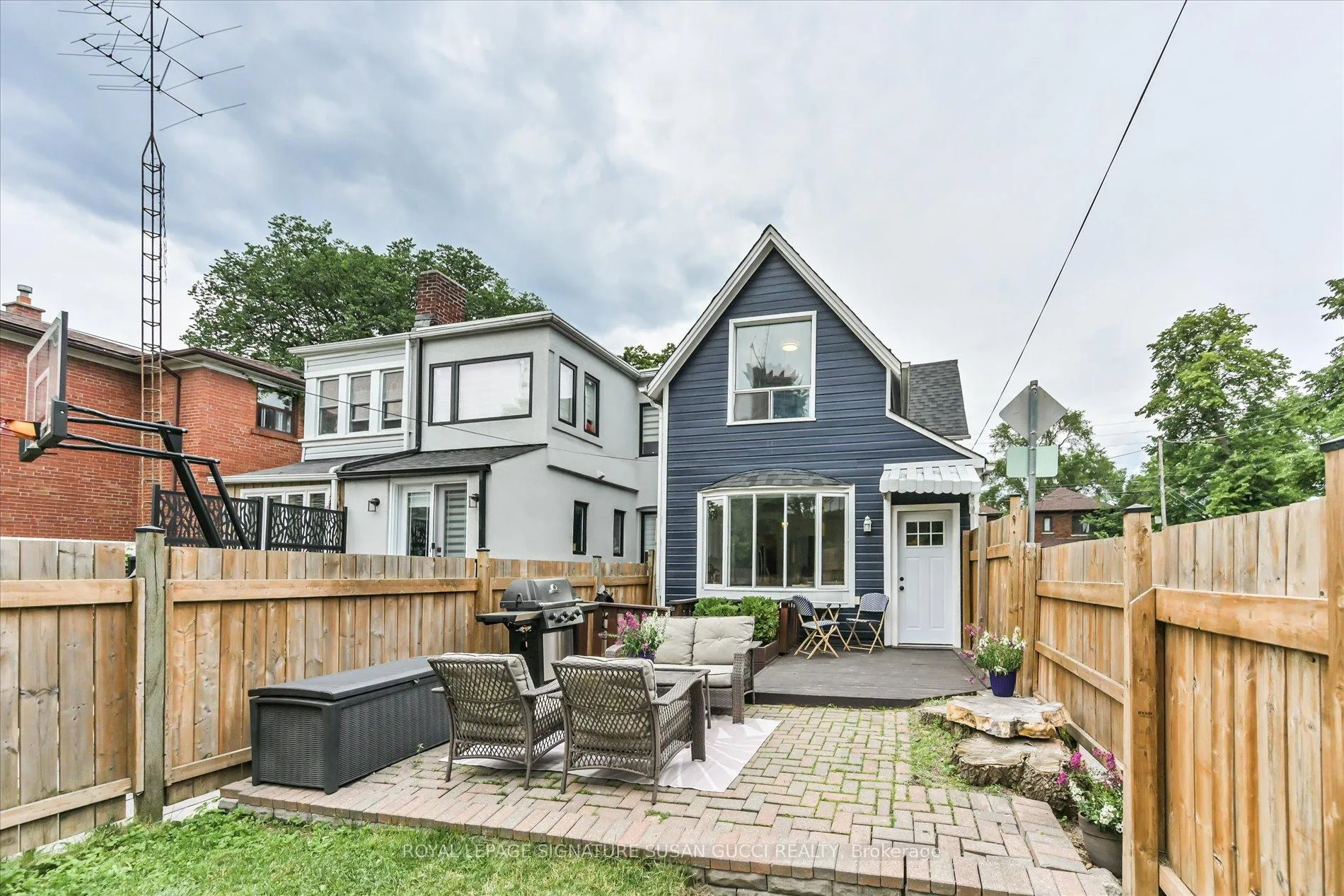 Photo 37 of 79 Balfour Avenue, Toronto, East End-Danforth — HOMEH