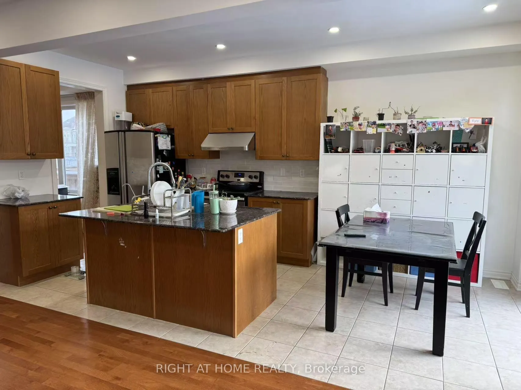 Photo 3 of 127 Wilfred Murison Avenue, Markham, Berczy — HOMEH