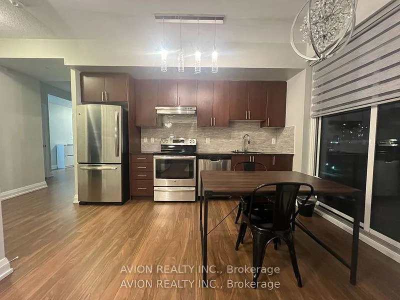 Photo 3 of Unit 412, 7167 Yonge Street, Markham, Thornhill — HOMEH