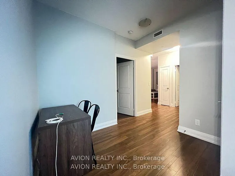 Photo 6 of Unit 412, 7167 Yonge Street, Markham, Thornhill — HOMEH