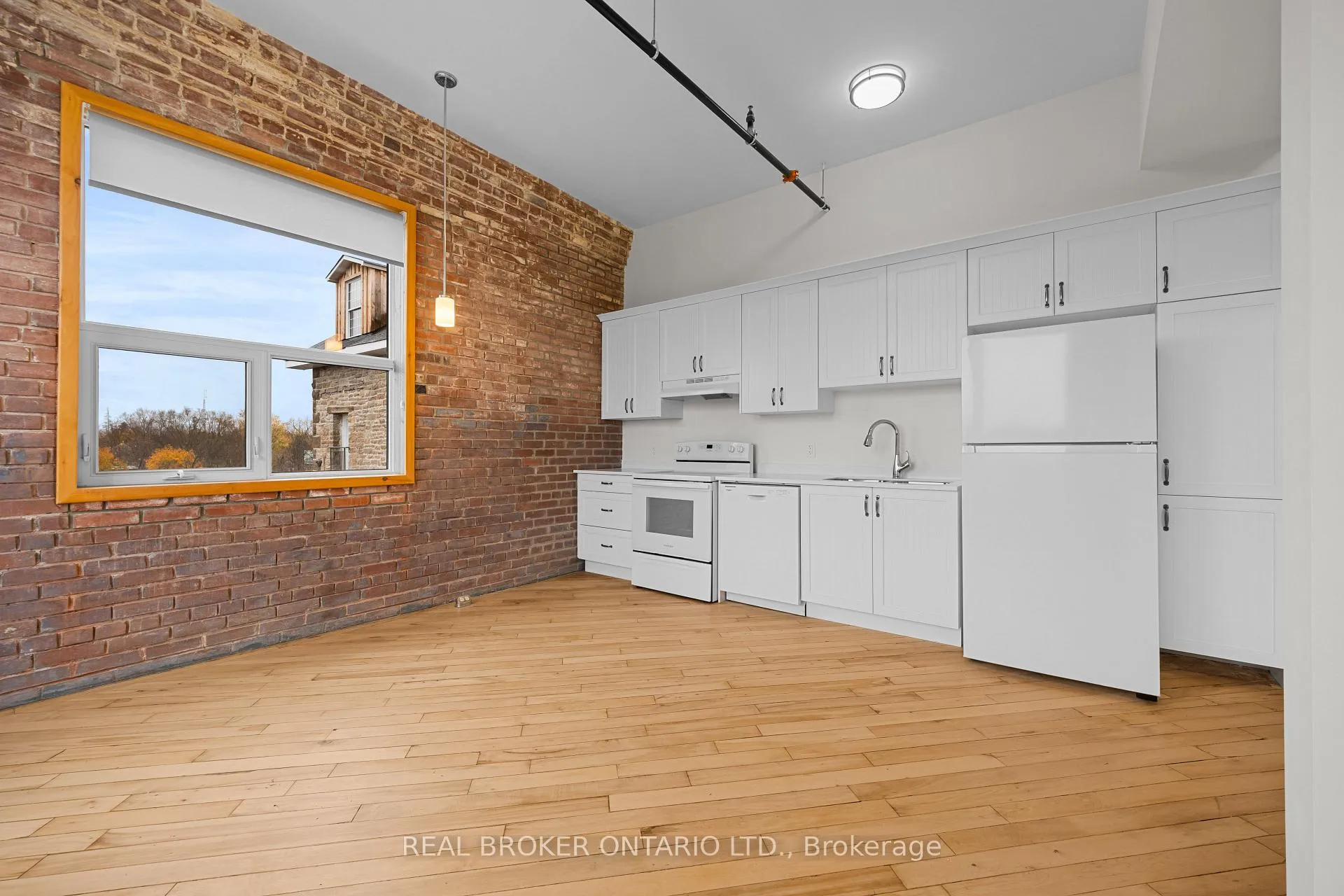 Photo 15 of Unit 310, 150 Mill Street, Carleton Place — HOMEH