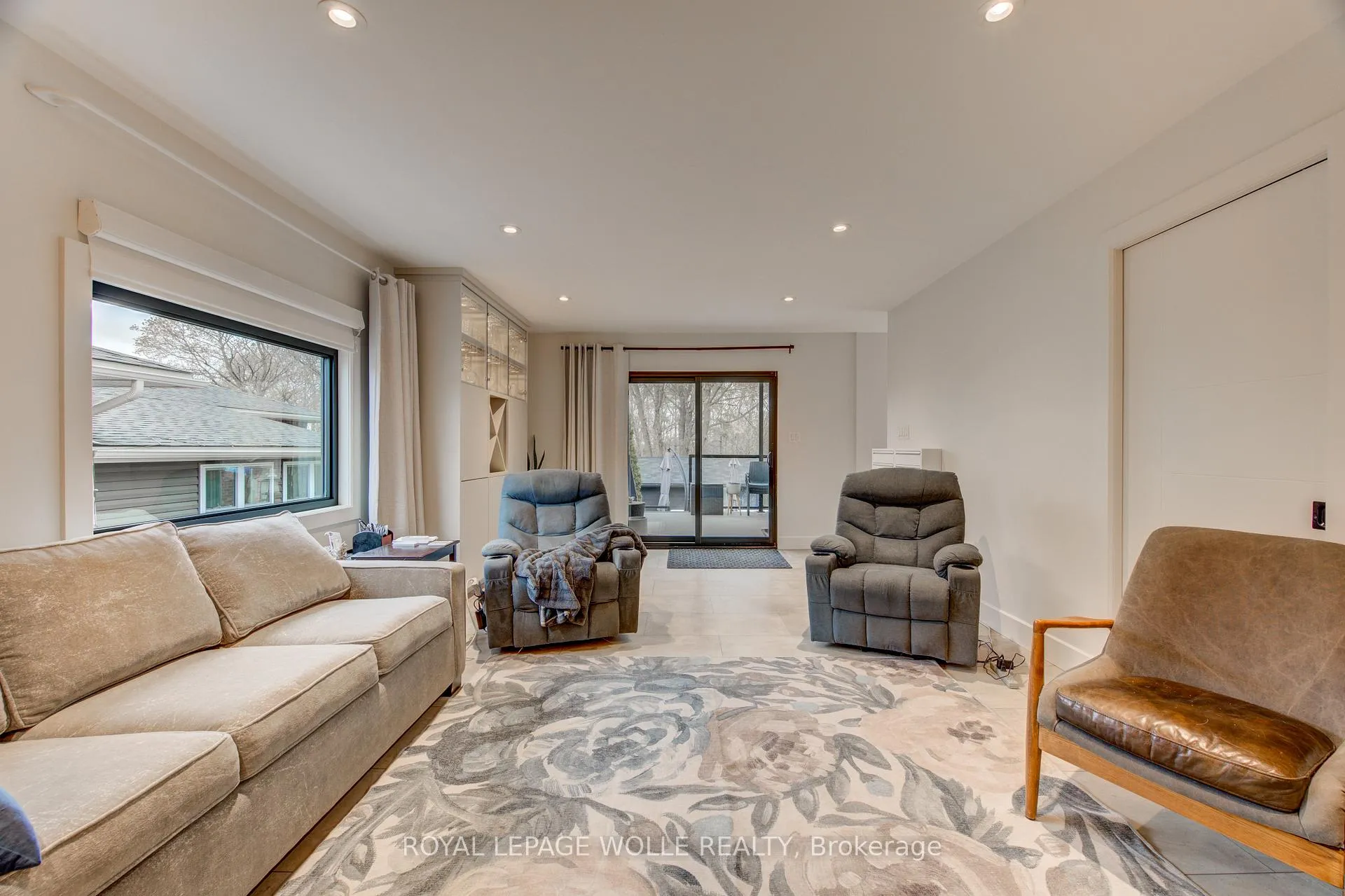 Photo 17 of 112 Mitchell Street, North Dumfries, Ayr — HOMEH