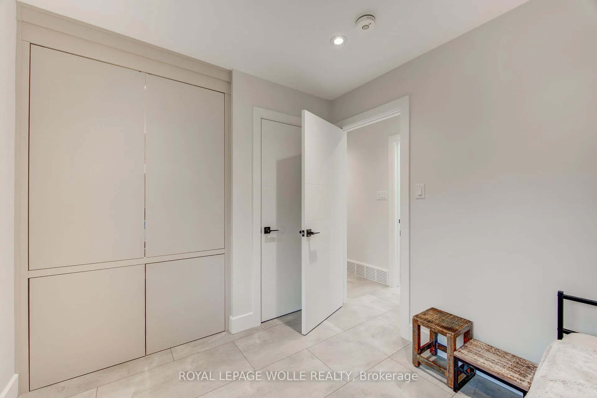 Photo 21 of 112 Mitchell Street, North Dumfries, Ayr — HOMEH