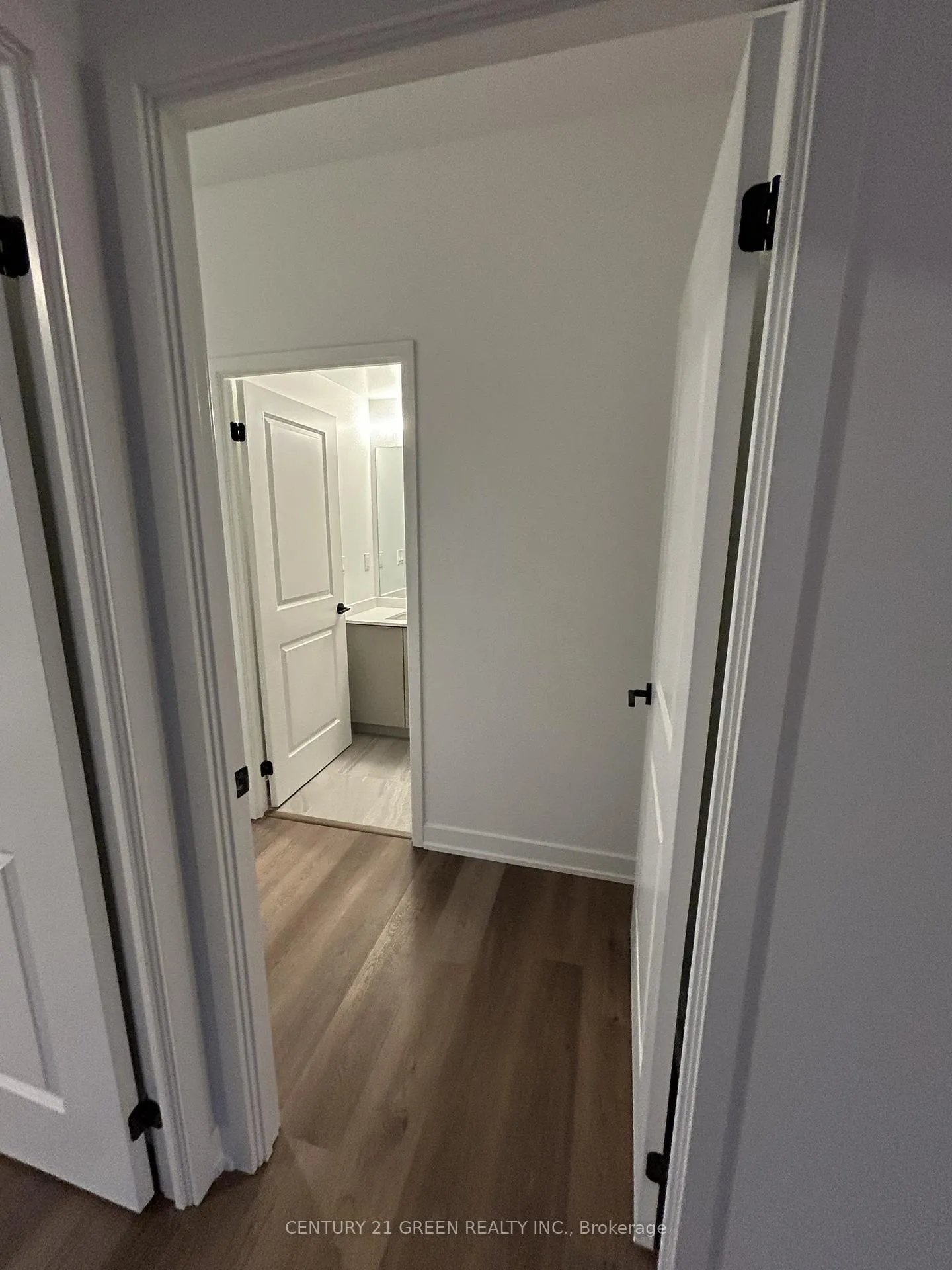 Photo 17 of Unit 504, 2075 Lakeshore Road, Burlington, Brant — HOMEH