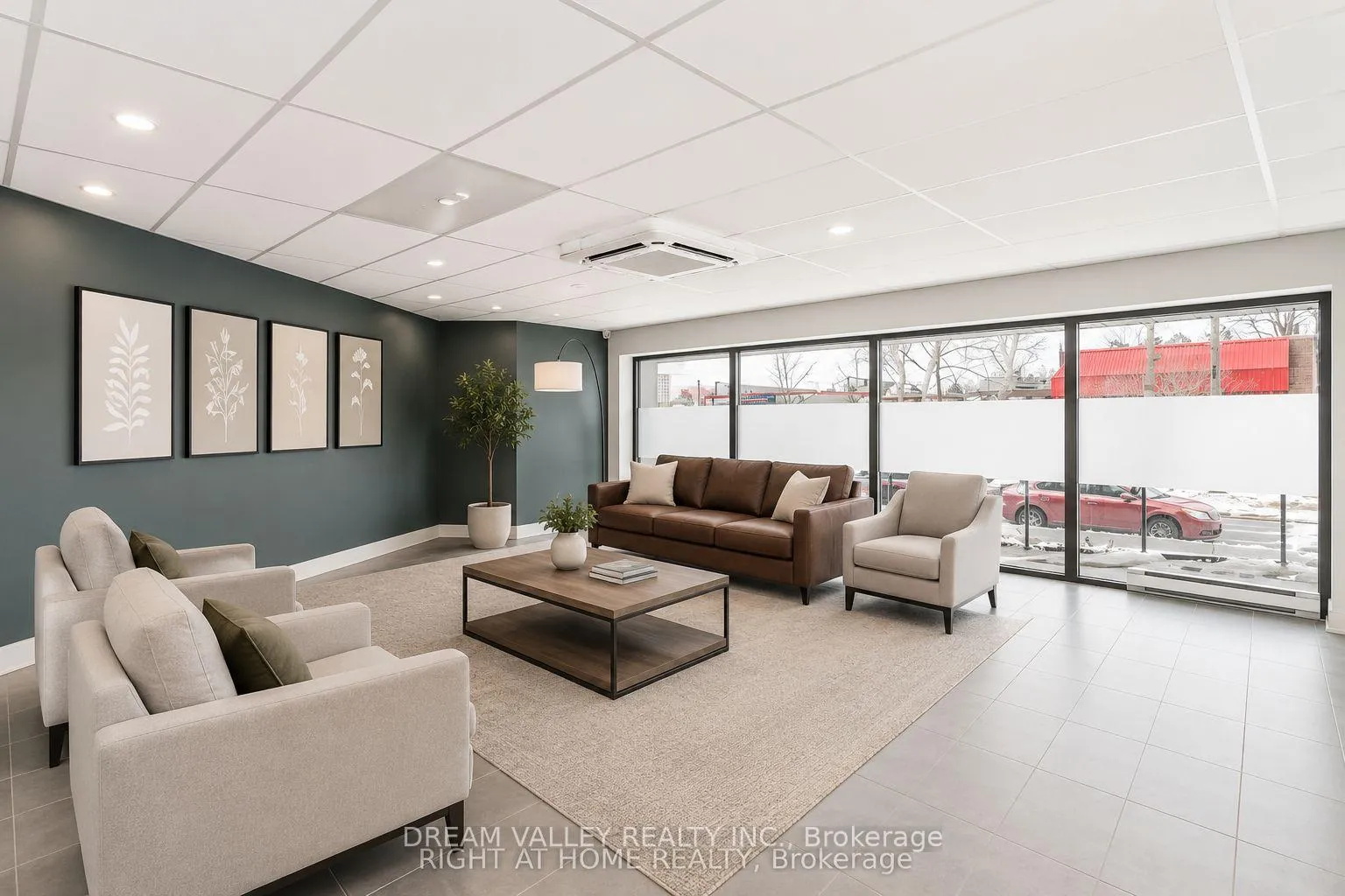 Photo 2 of Unit 209, 1 Falaise Road, Scarborough, West Hill — HOMEH