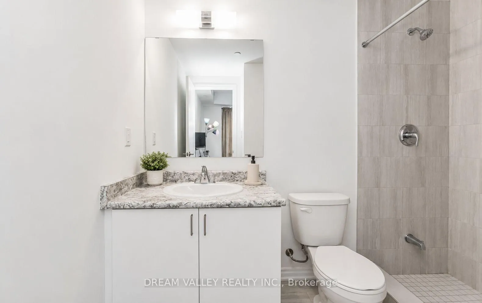 Photo 9 of Unit 209, 1 Falaise Road, Scarborough, West Hill — HOMEH