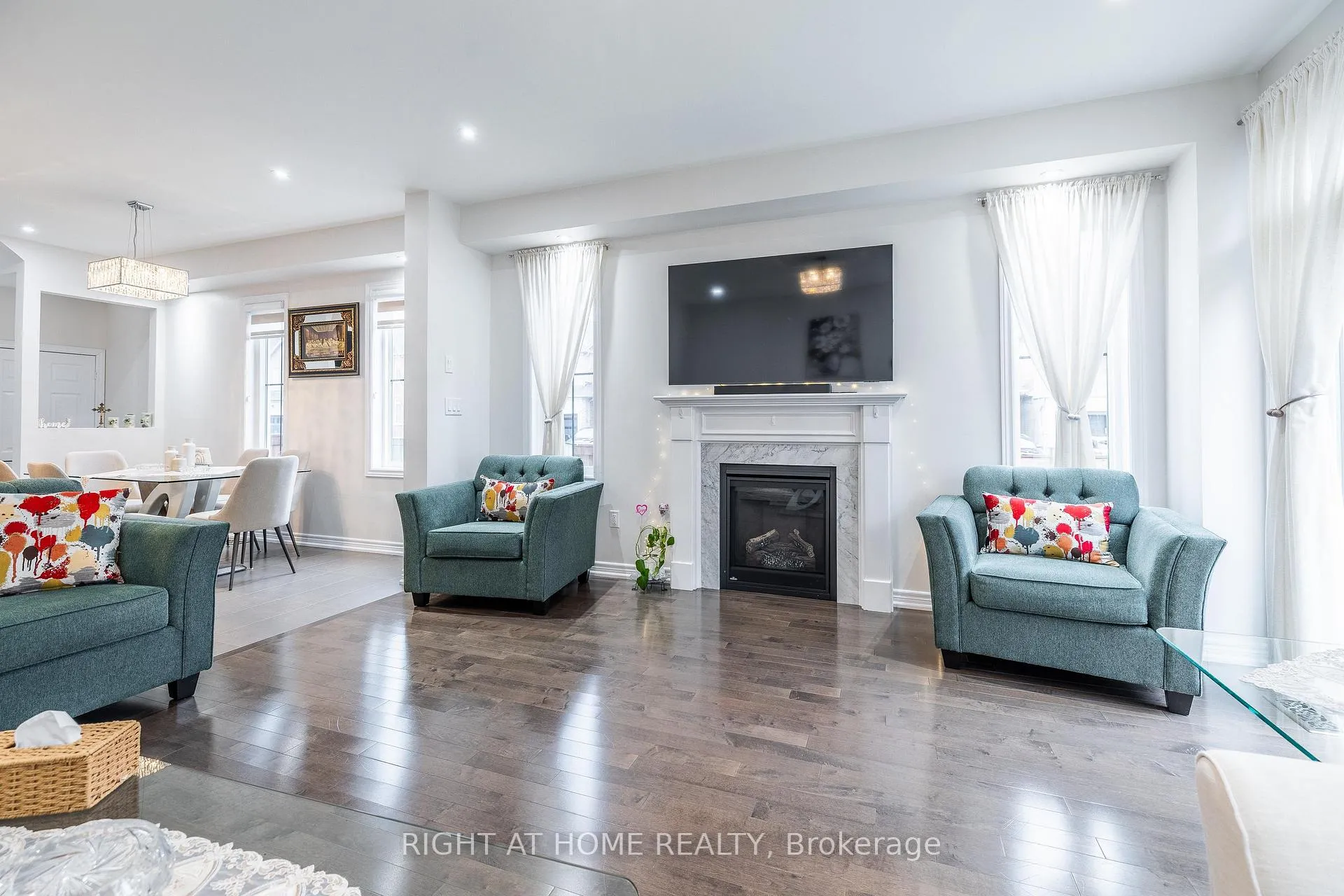 Photo 9 of 133 Benadir Avenue, Caledon, Rural Caledon — HOMEH