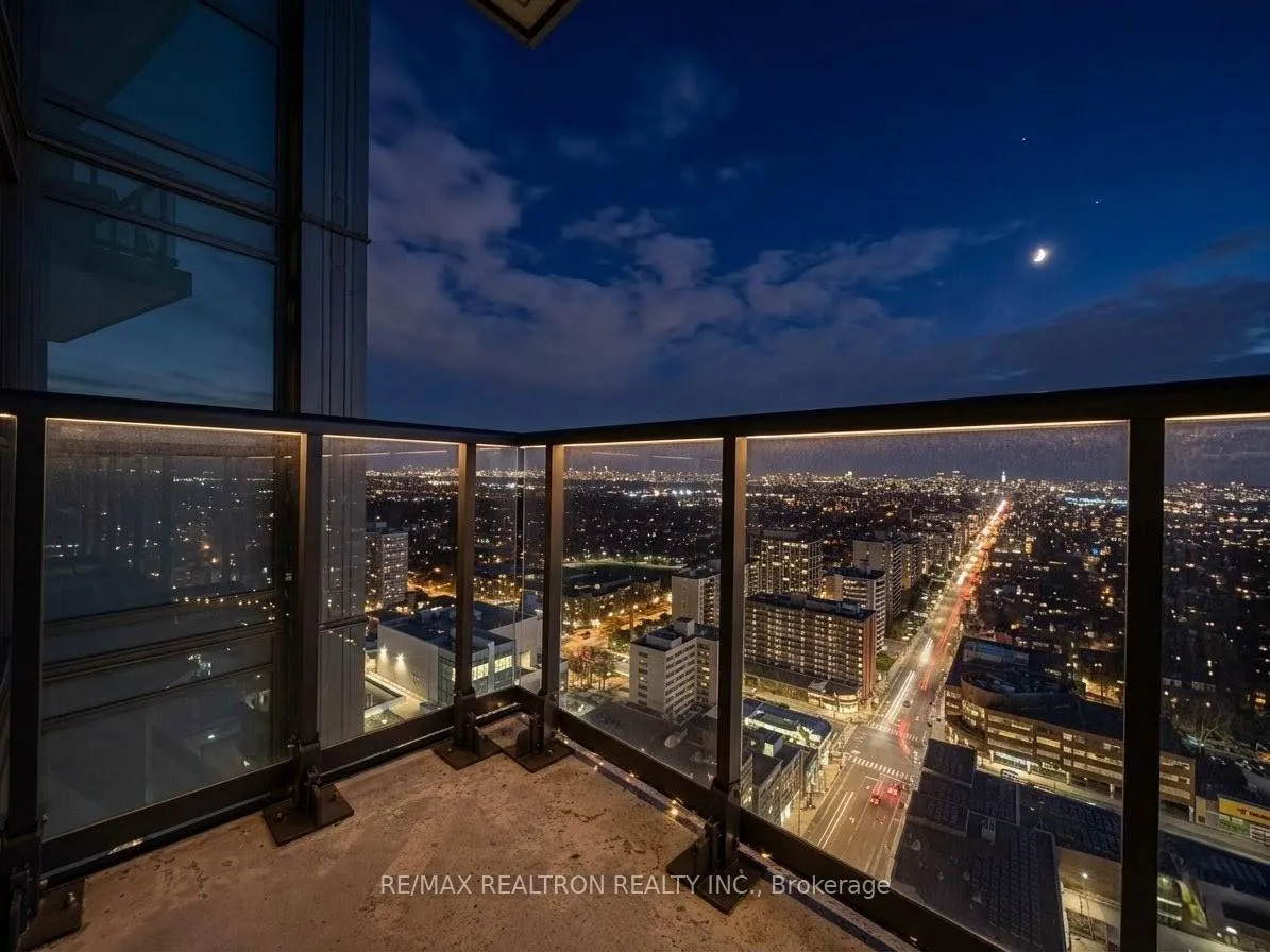 Photo 11 of Unit 3212, 125 Redpath Avenue, Toronto, Mount Pleasant West — HOMEH