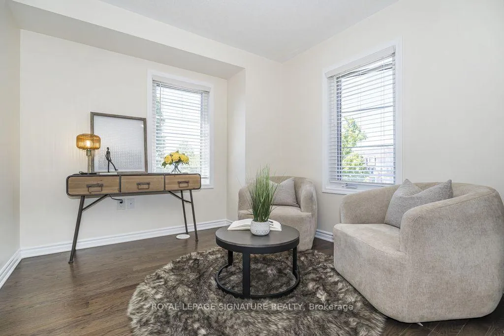 Photo 2 of 52 Deans Drive, Scarborough, Clairlea-Birchmount — HOMEH