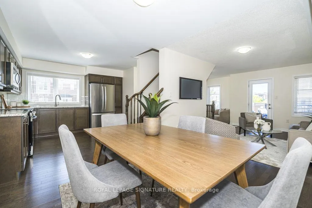 Photo 12 of 52 Deans Drive, Scarborough, Clairlea-Birchmount — HOMEH
