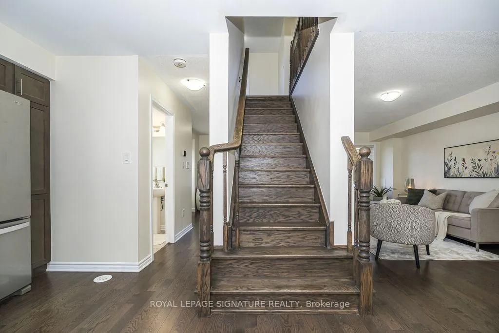 Photo 16 of 52 Deans Drive, Scarborough, Clairlea-Birchmount — HOMEH