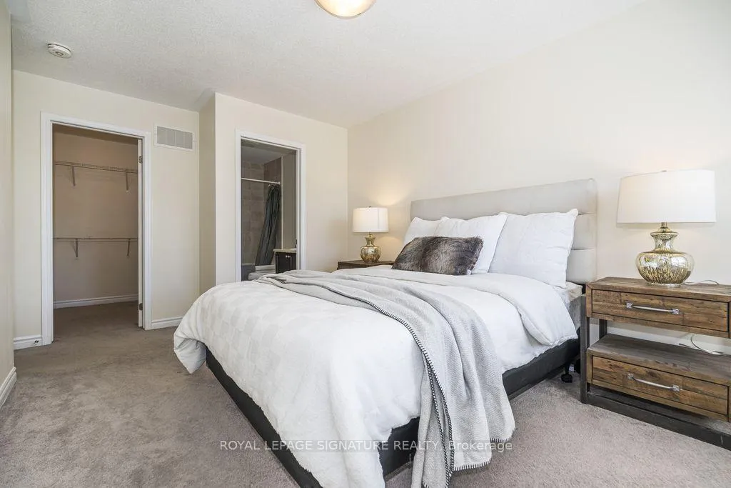 Photo 18 of 52 Deans Drive, Scarborough, Clairlea-Birchmount — HOMEH