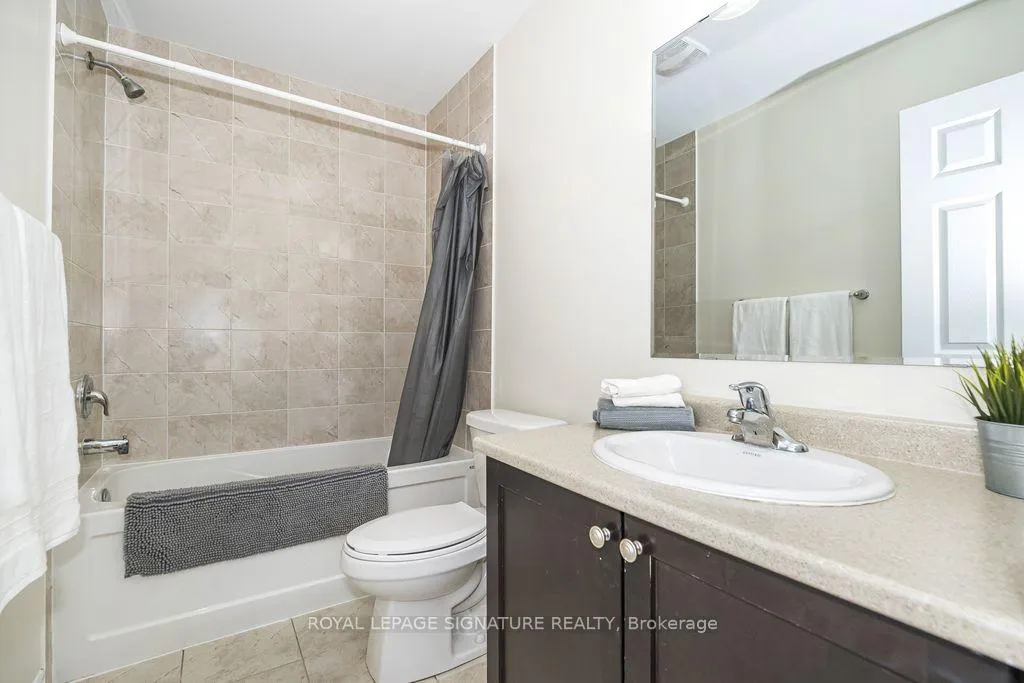 Photo 19 of 52 Deans Drive, Scarborough, Clairlea-Birchmount — HOMEH