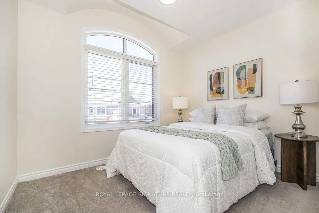 Photo 21 of 52 Deans Drive, Scarborough, Clairlea-Birchmount — HOMEH