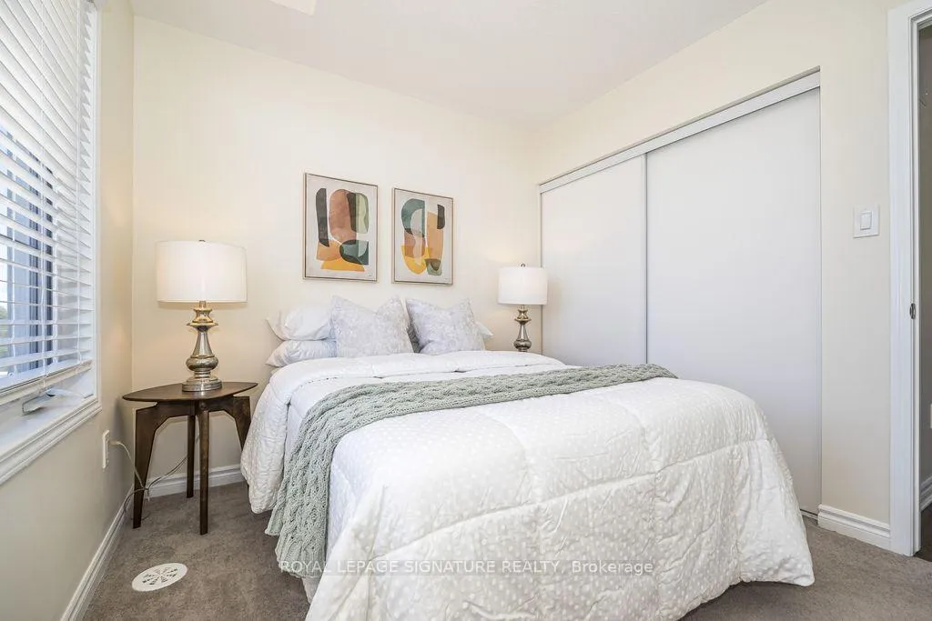 Photo 22 of 52 Deans Drive, Scarborough, Clairlea-Birchmount — HOMEH
