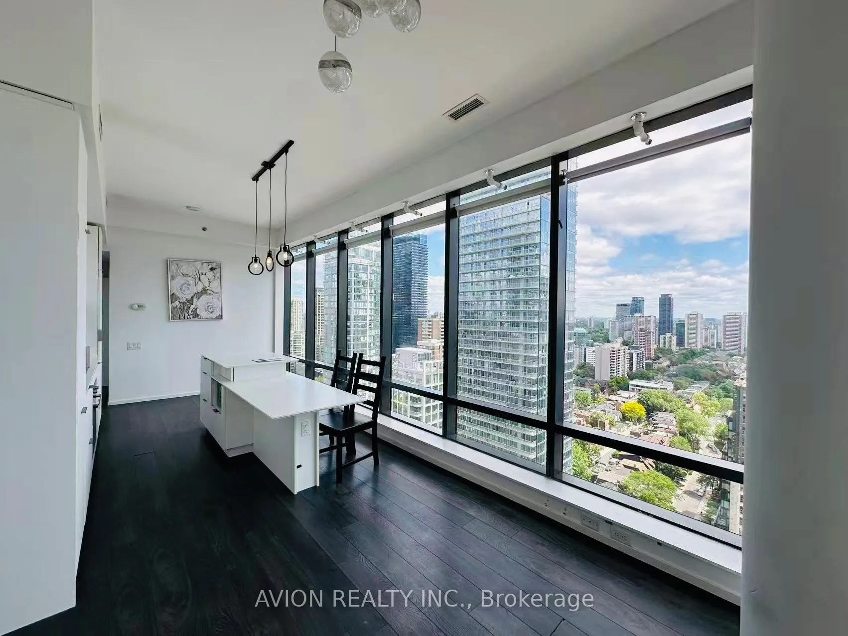 Photo 6 of Unit 2502, 5 St Joseph Street, Toronto, Bay Street Corridor — HOMEH