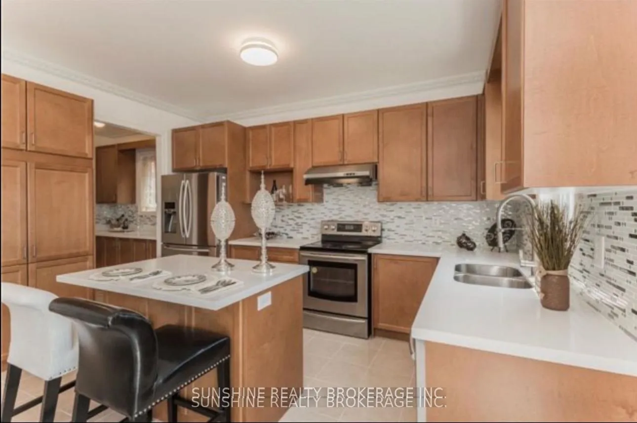 Photo 7 of 100 Fred Mclaren Boulevard, Markham, Wismer — HOMEH