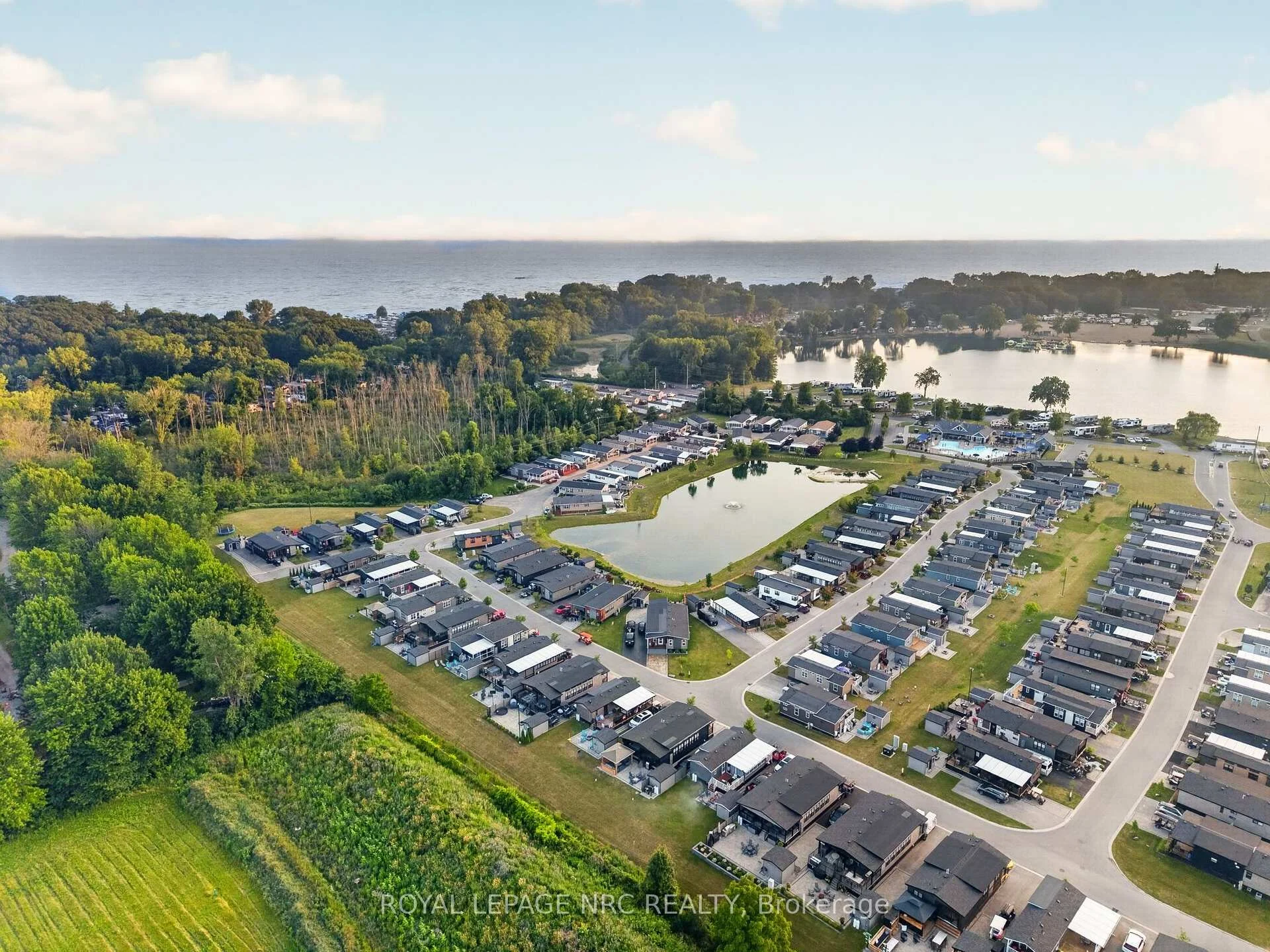Photo 41 of 35 Quarry Meadows, Port Colborne, Sherkston — HOMEH